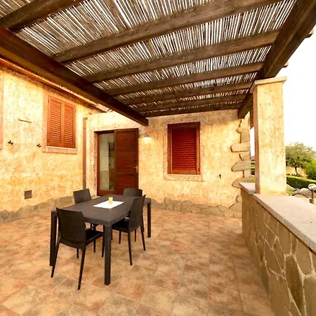 Isa-villas In Porto Corallo Just 400 Meters From The Sea Βίλα *